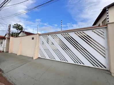 Casa com 3 Quartos à venda, 301m² no Centro, Araraquara