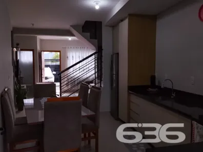 Sobrado com 2 Quartos à venda, 75m² no Iririú, Joinville