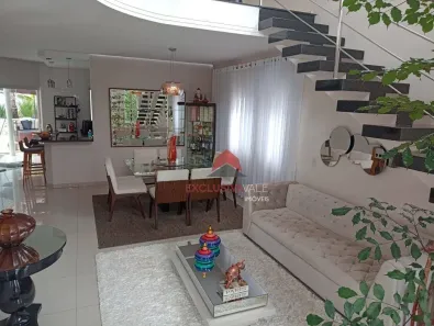 Casa de Condomínio com 4 Quartos à venda, 240m² no Loteamento Villa Branca, Jacareí
