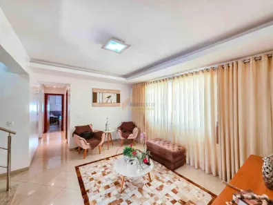 Cobertura com 3 Quartos à venda, 250m² no Centro, Divinópolis