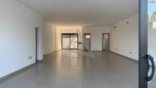 Ponto Comercial para alugar, 112m² no Swiss Park, Campinas