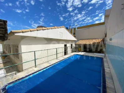Casa com 4 Quartos para alugar, 240m² no Santa Mônica, Uberlândia