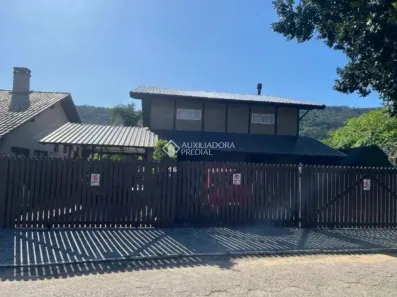 Casa com 2 Quartos à venda, 828m² no Lagoa da Conceição, Florianópolis
