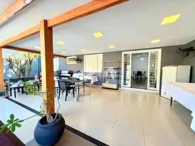 Casa com 4 Quartos à venda, 170m² no Jardim Tókio, Londrina