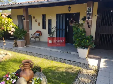 Casa com 4 Quartos à venda, 200m² no Centro, Penha