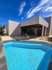 Casa de Condomínio com 3 Quartos para alugar, 240m² no Jardins Atenas, Goiânia