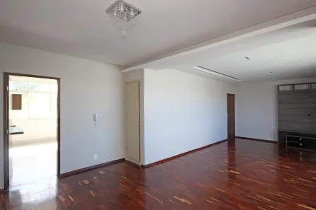 Cobertura com 5 Quartos para alugar, 380m² no Santa Lúcia, Belo Horizonte