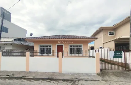 Casa com 3 Quartos para alugar, 108m² no Ponte do Imaruim, Palhoça