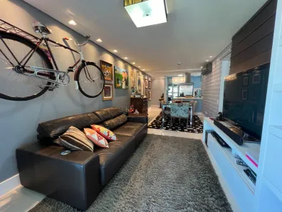 Apartamento com 2 Quartos à venda, 108m² no Agronômica, Florianópolis