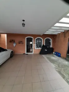 Sobrado com 3 Quartos à venda, 241m² no Vila Hortolândia, Jundiaí