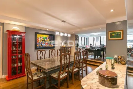 Apartamento com 3 Quartos à venda, 240m² no Água Verde, Curitiba