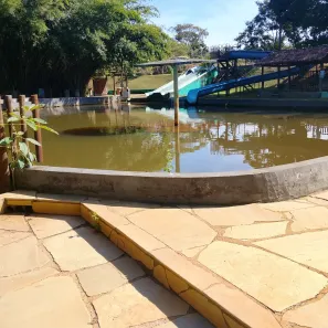 Fazenda/Sítio com 5 Quartos à venda, 3000m² no , Hidrolândia