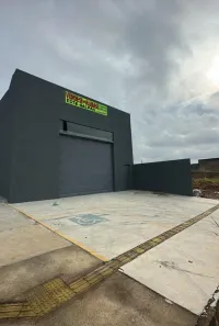 Galpão/Depósito/Armazém para venda ou aluguel, 210m² no Parque das Nações, Aparecida de Goiânia
