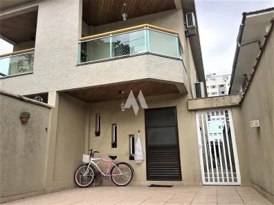 Casa com 3 Quartos à venda, 175m² no Estuário, Santos