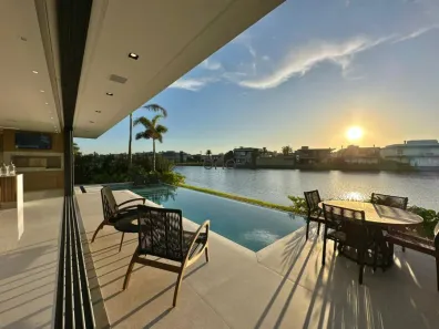 Casa de Condomínio com 5 Quartos à venda, 426m² no XANGRI-LÁ, Xangri-lá