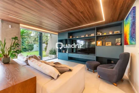 Casa com 5 Quartos para alugar, 377m² no Vila Suzana, São Paulo