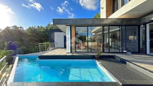 Casa de Condomínio com 3 Quartos à venda, 483m² no Aberta dos Morros, Porto Alegre