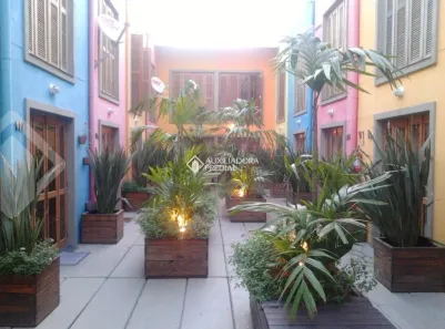 Casa de Condomínio com 2 Quartos à venda, 79m² no Jardim do Salso, Porto Alegre