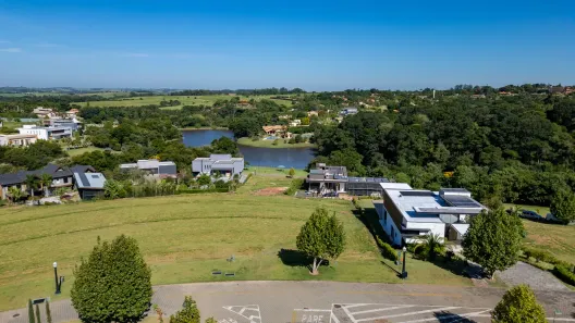 Lote/Terreno à venda, 1500m² no Condomínio Porto São Pedro, Porto Feliz