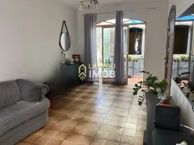 Casa com 2 Quartos à venda, 336m² no Vila Vianelo, Jundiaí