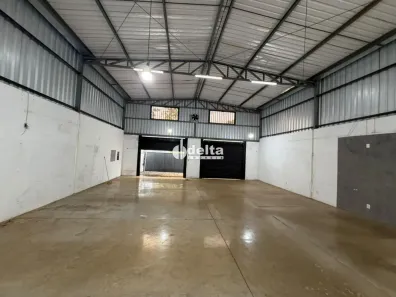 para alugar, 150m² no Laranjeiras, Uberlândia
