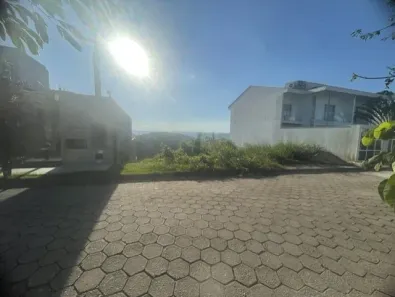 Lote/Terreno à venda, 608m² no Jardim Amália, Volta Redonda