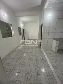 Casa com 3 Quartos para alugar, 170m² no Renascer - PHOC II, Camaçari