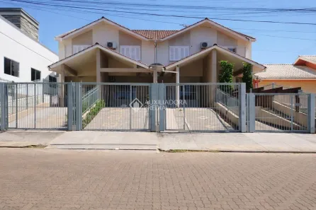 Sobrado com 2 Quartos à venda, 79m² no Universitário, Lajeado