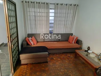 Casa com 3 Quartos à venda, 210m² no Martins, Uberlândia