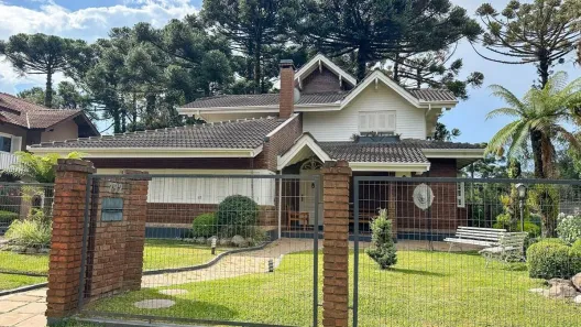 Casa com 3 Quartos à venda, 259m² no Planalto, Gramado