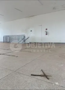 Sala Comercial para alugar, 200m² no Jardim Ipanema, Uberlândia