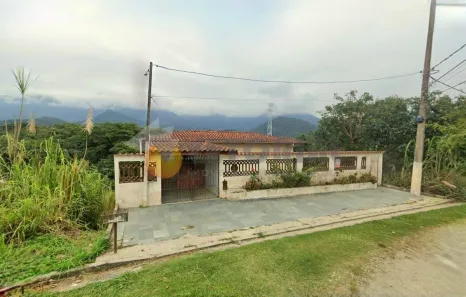 Casa com 3 Quartos à venda, 113m² no Balneário Gardem Mar, Caraguatatuba