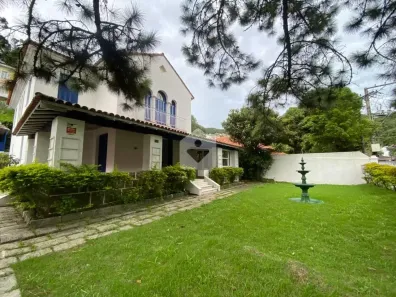 Casa com 5 Quartos à venda, 417m² no Centro, Petrópolis