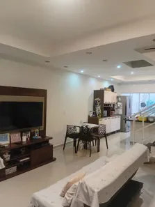 Casa com 2 Quartos à venda, 100m² no Lagoa, Macaé