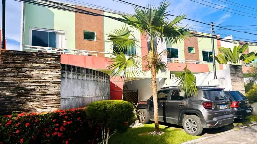 Casa com 3 Quartos à venda, 250m² no Novo Aleixo, Manaus