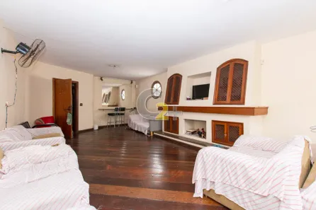 Casa com 16 Quartos à venda, 1200m² no Pinheiros, São Paulo