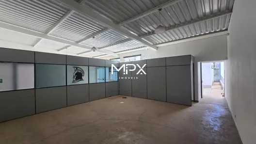 Imóvel Comercial com 4 Quartos para alugar, 242m² no Vila Rezende, Piracicaba