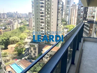 Apartamento com 3 Quartos à venda, 195m² no Sumarezinho, São Paulo