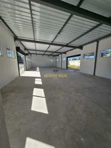 Ponto Comercial para alugar, 180m² no Pequeno Coração, Itaquaquecetuba