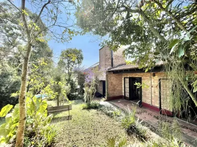 Sobrado com 3 Quartos à venda, 450m² no Vila Diva, Carapicuíba