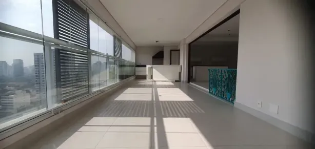 Apartamento com 3 Quartos à venda, 178m² no Jardim das Acácias, São Paulo