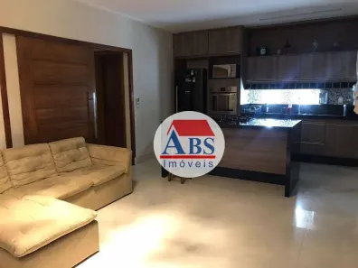 Sobrado com 4 Quartos à venda, 235m² no Vale Verde, Cubatão