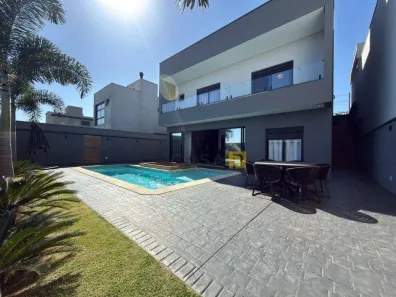 Casa de Condomínio com 3 Quartos à venda, 290m² no Chácara Letônia, Americana