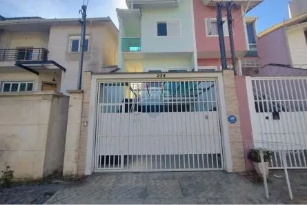 Sobrado com 4 Quartos à venda, 257m² no Parque Renato Maia, Guarulhos
