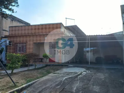 Casa com 3 Quartos para alugar, 180m² no Alcântara, São Gonçalo