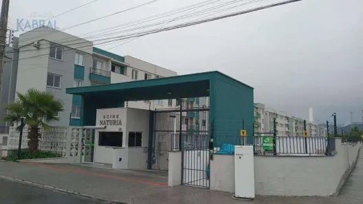 Apartamento com 2 Quartos para alugar, 48m² no Sertão do Maruim, São José