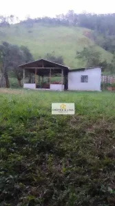 Fazenda/Sítio com 3 Quartos à venda, 100m² no Piquete, Piquete