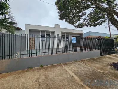 Casa com 3 Quartos à venda, 192m² no Vila Franko, Apucarana