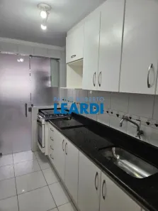 Apartamento com 3 Quartos à venda, 77m² no Vila Sofia, São Paulo