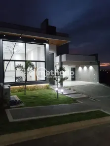 Casa com 3 Quartos à venda, 251m² no Jardim Ypê, Paulínia